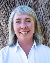 Heidi Eisenhour Headshot